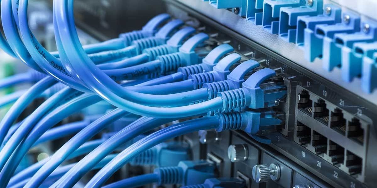 Cabeamento estruturado com certificação - UNDER TI